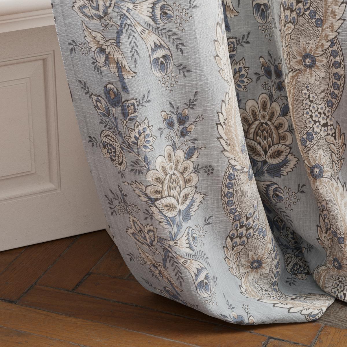 Highgate Floral RE – 585